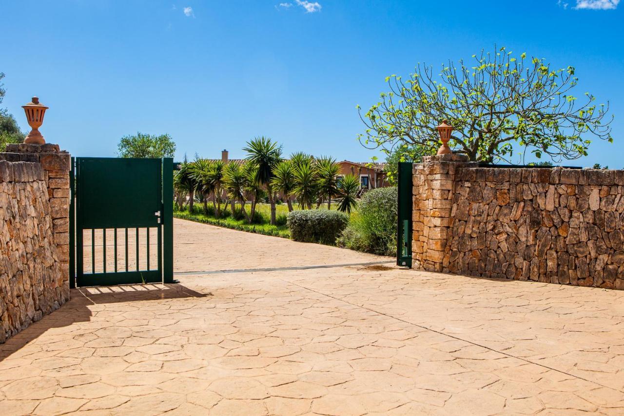 Finca Casa Mas Santanyi Exterior photo